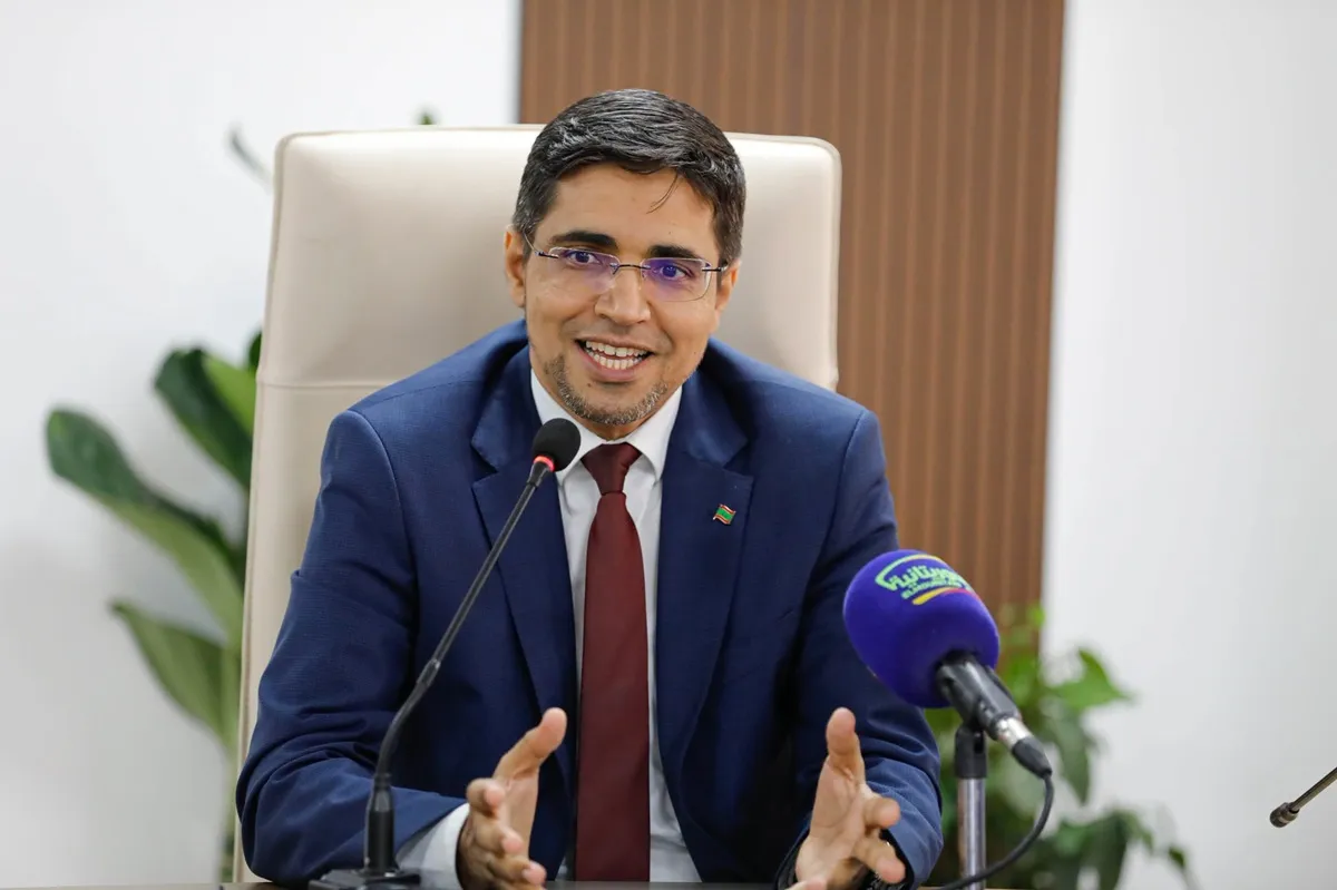 وزارة تمكين الشباب تطلق أول مساعد حكومي ذكي ثنائي اللغة