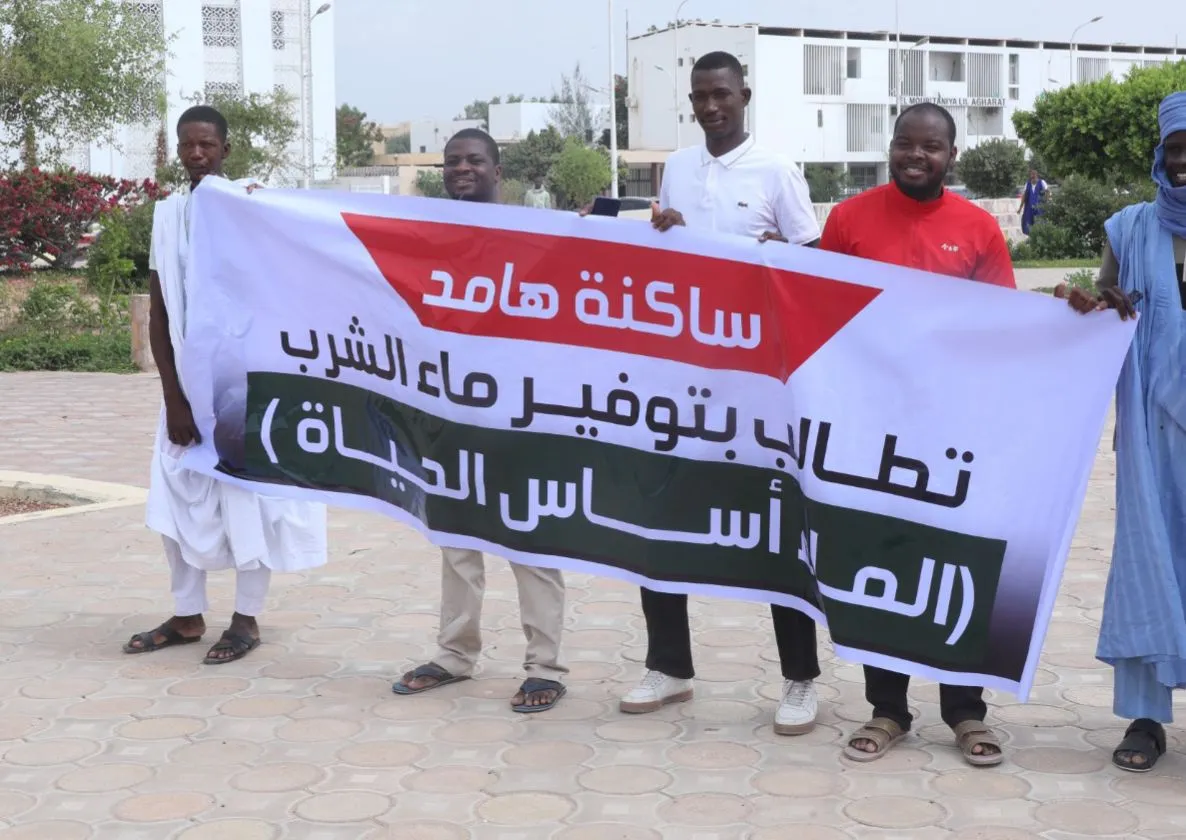ضايقتها الشرطة.. احتجاجات بنواكشوط لنشطاء ببلدية هامد تطالب بتوفير الماء