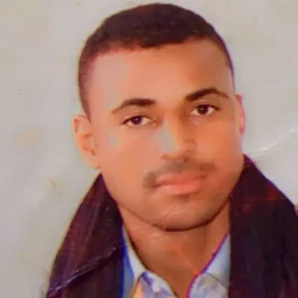 مواطنة من كوبني تناشد غزواني التدخل للبحث عن ابنها المفقود