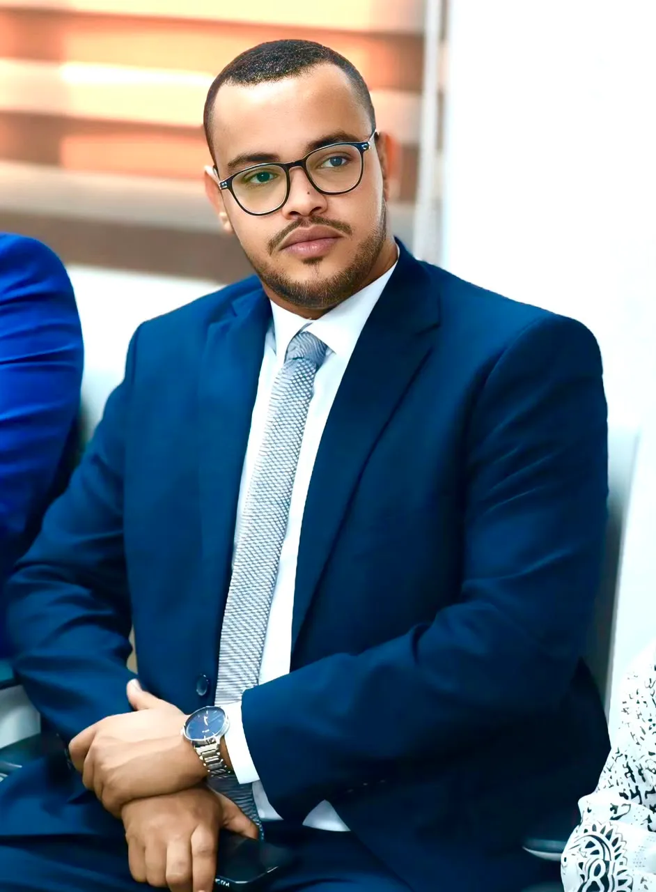 ثلاثُ ساعات في مرمى السؤال