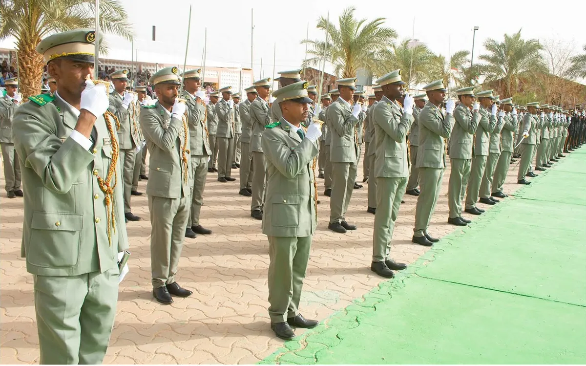 احتفاء بتخرج 70 ضابطا من الأكاديمية العسكرية بأطار