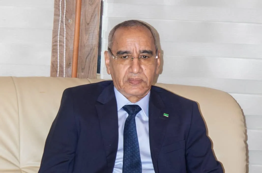 وزير الداخلية يغادر إلى الرباط في زيارة تلبية لدعوة من نظيره المغربي