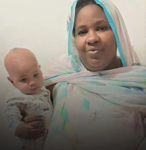 منع رضيع مريم الشيخ من الالتحاق بها داخل مبنى البرلمان