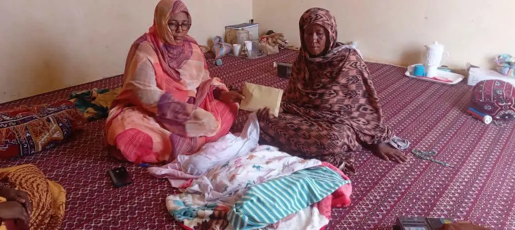 مساعدات حكومية لأسرتين رزقتا بتوائم في تمبدغة وكوبني