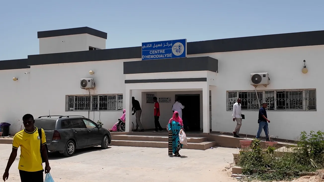 مرضى الكلى: معاناة متجددة جراء اضطراب الجلسات وتعطل الماكينات