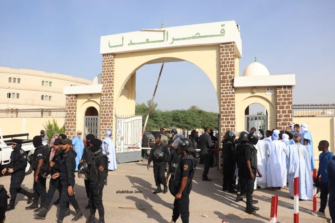 تحويل اللواء المتقاعد ولد المعيوف إلى النيابة بعد 14 يوما من توقيفه