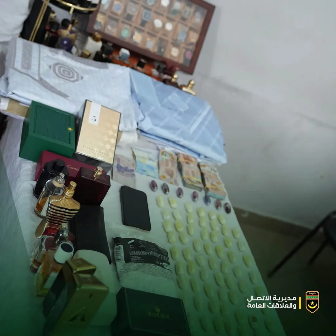 الشرطة تفكك شبكة تهريب المخدرات وتوقف مشتبها به