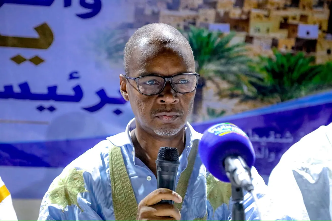 رئيس الحزب الحاكم يوصي بمراعاة "الألوان" خلال استقبال غزواني بآدرار