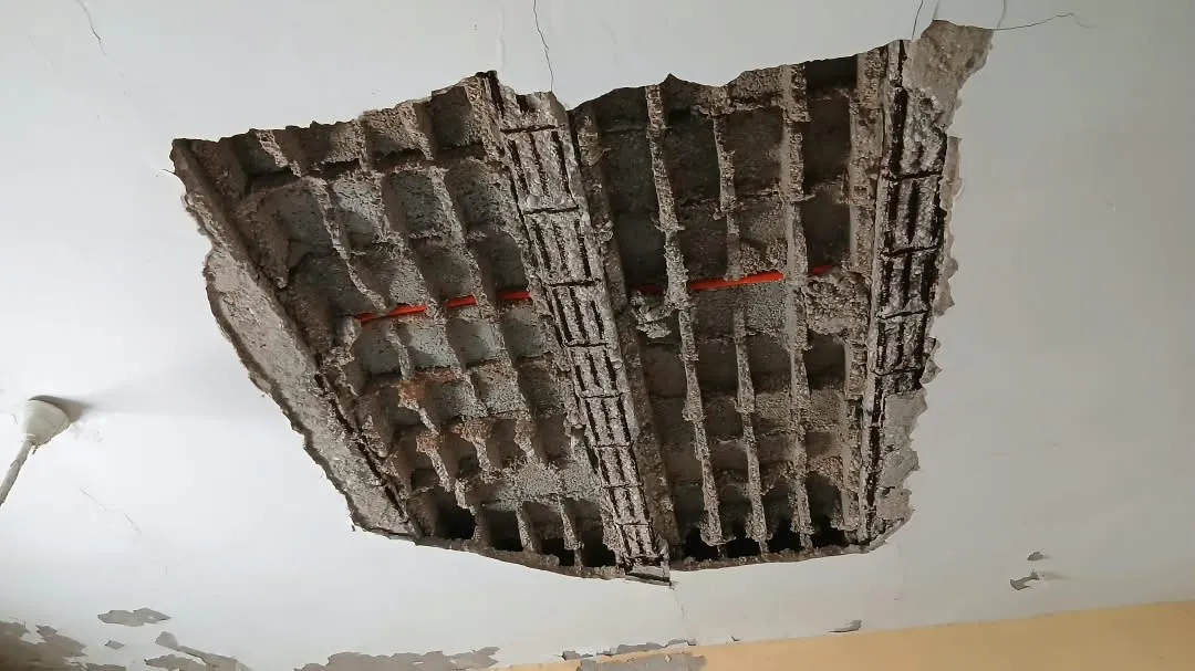 انهيار جزئي لسقف مسجد بمقاطعة الرياض للمرة الثانية خلال أشهر