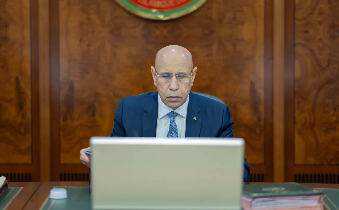 غزواني يؤكد للوزراء الجدد ضرورة العمل المنسجم والمنظم