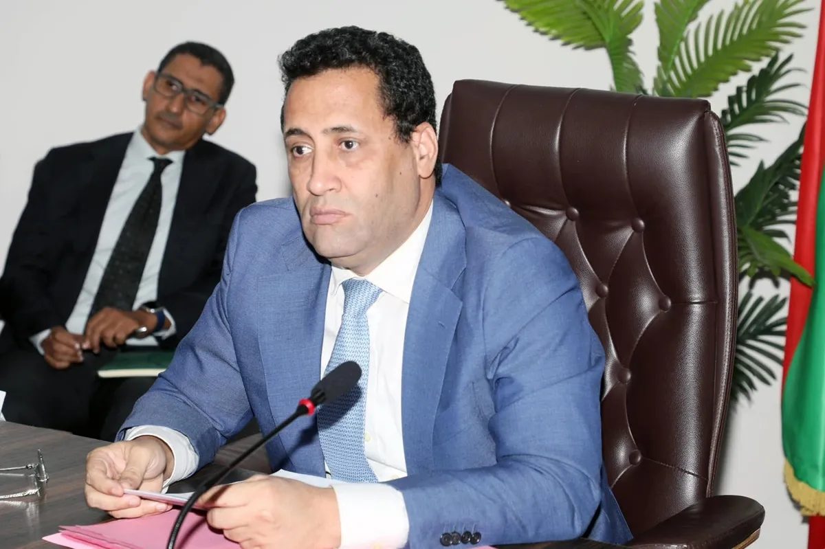 الوزير الأول يدعو لاستخلاص الدروس من برنامج "تنمية نواكشوط"