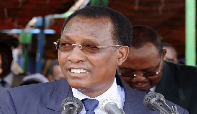 رئيس تشاد معجب بالتراث الموريتاني