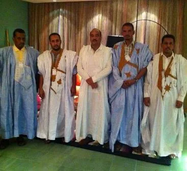 ولد عبد العزيز يلتقي الجالية الموريتانية بالكويت