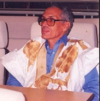 ناشط سياسي : ولد بونه مختار يخطط لفتنة قبلية بآجوير