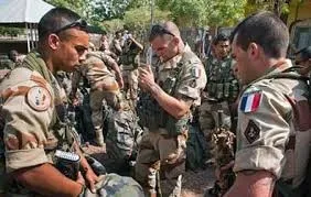 تعزيزات عسكرية فرنسية لشمال مالي