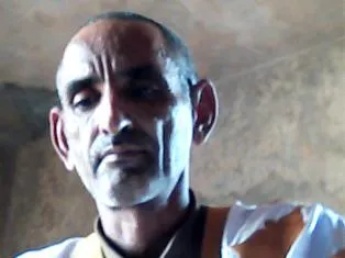 الحاج ولد المصطفي: hajmoustapha@gmail.com