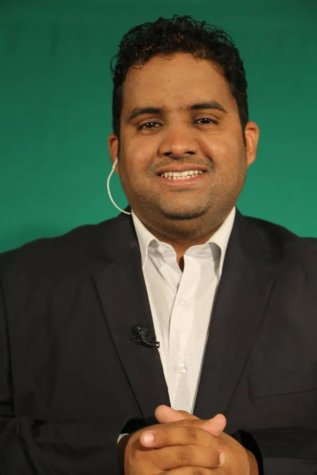 إلي والدي الكريم ,, هذه هي الحقيقة