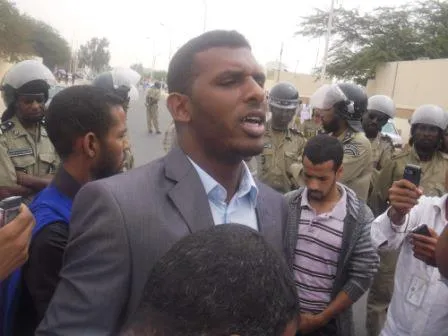 رئيس المنظمة الشبابية لحزب "تواصل" محمد فال ولد المختار خلال تظ?
