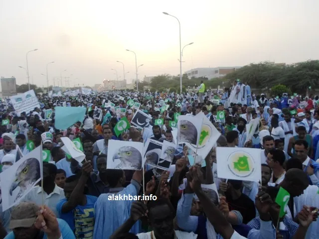 جماهير المعارضة ملأت شارع جمال عبد الناصر وسط العاصمة انواكشوط (الأخ