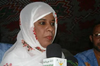 بنت مولاي ادريس تتعهد بإنشاء صناعات تحويلية