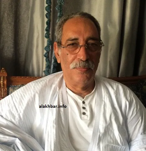 رئيس موريتانيا الأسبق العقيد اعل ولد محمد فال خلال مقابلته اليوم مع ?
