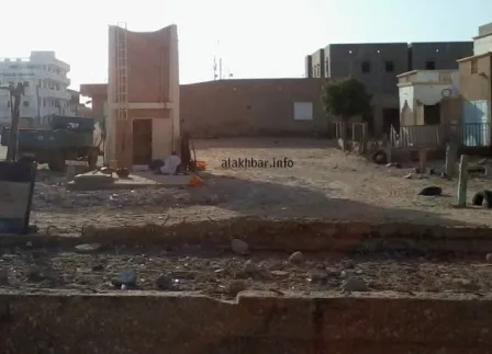 صورة تظهر الساحة والحنفية العموميتين، بعث بها الأهالي لوكالة الأخبا