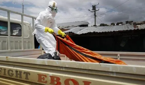 أول لقاح لعلاج إيبولا يصل أفريقيا العام المقبل