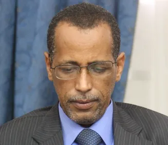 وزير المياه والصرف الصحي محمد ولد خونه