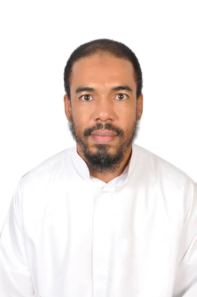 الشيخ عبد الله عبد الرحمن/ طالب بمرحلة الماجستير