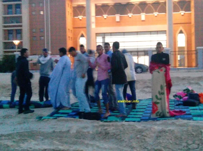 اعتصام مفتوح لطلاب الطب