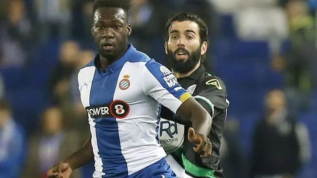 إسبانيول يعمّق جراح قرطبة