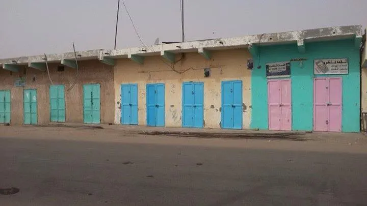إجبار تجار سوق كرو على إغلاق محلاتهم لاستقبال الرئيس