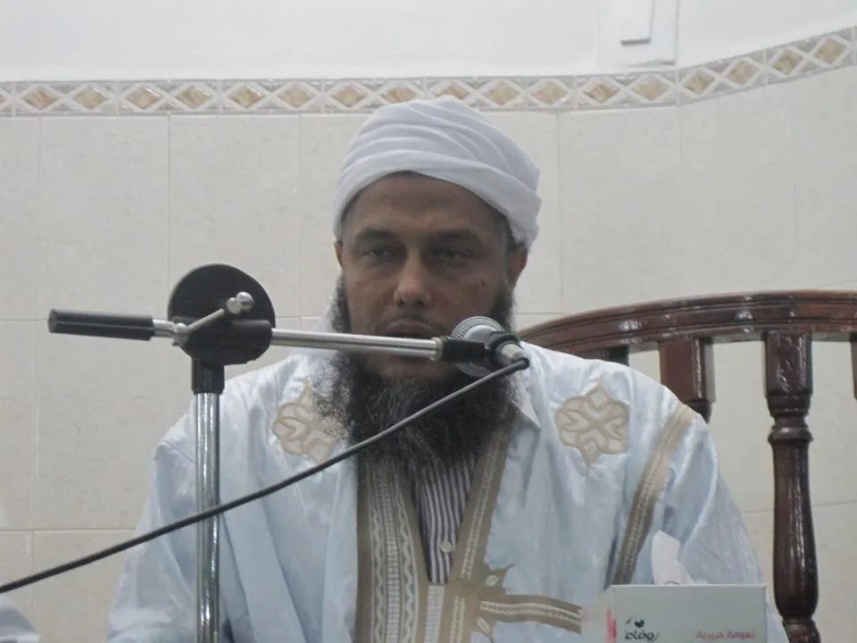 تكريم رسمي للعلامة الددو بالجزائر
