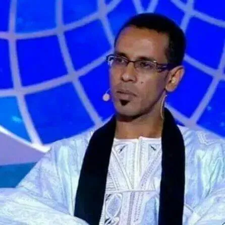 ممثل موريتانيا في مسابقة أمير الشعراء الشاعر محمد ولد إدومو