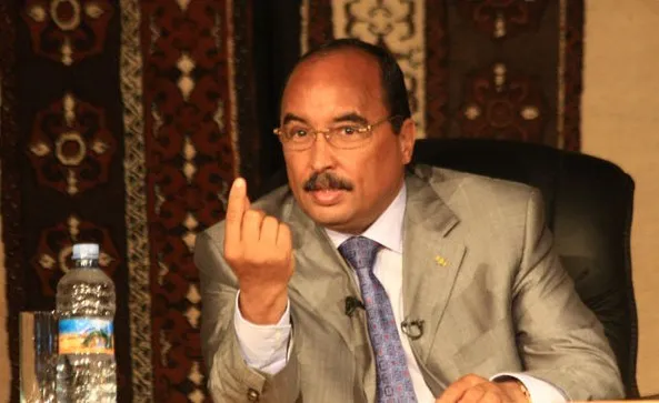ولد عبد العزيز يبحث أزمة السيولة مع ملاك بنوك