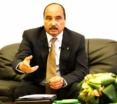 ولد عبد العزيز: قهرنا الصحراء بحثا عن سبل العيش
