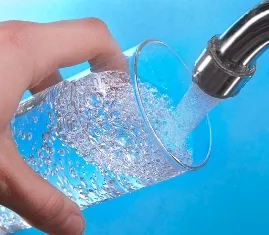 استياء بحي "تنويش" من ارتفاع سعر مياه الشرب
