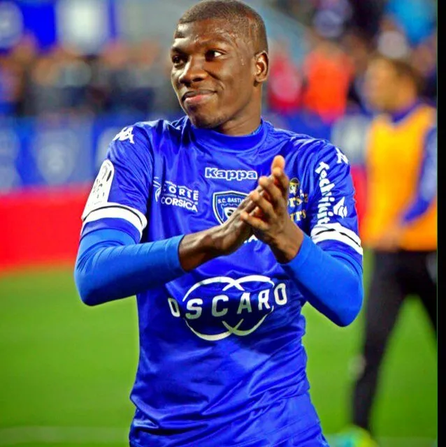 آداما با يغادر نادي باستيا الفرنسى
