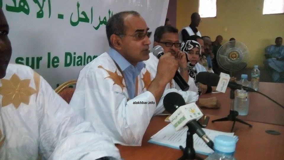 وزير الصيد والاقتصاد البحري الناني ولد اشروقة خلال حديثه مساء اليوم 