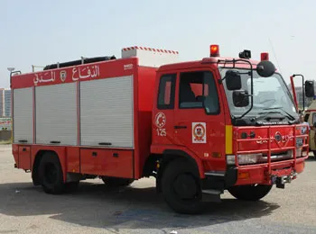 شاهد: صهريج غير مجهز حضر لإطفاء حريق معرض الأثاث