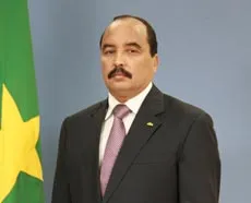 ولد عبد العزيز يؤدي زيارة سريعة لواد الناقه