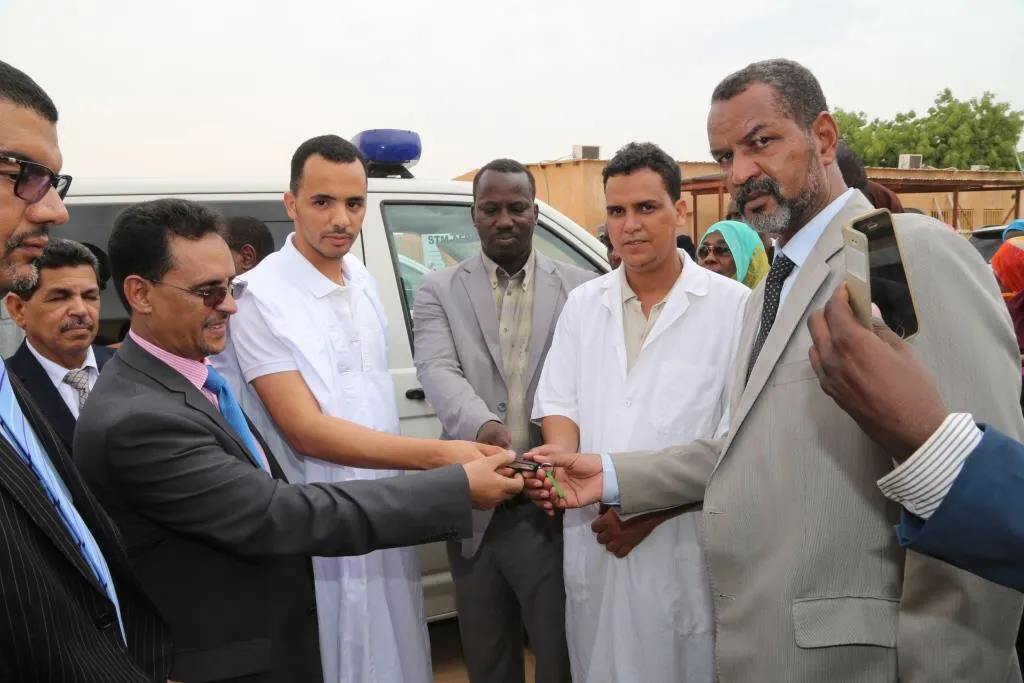 أحمد ولد عبد العزيز أثناء نشاط سابق لهيئة الرحمة