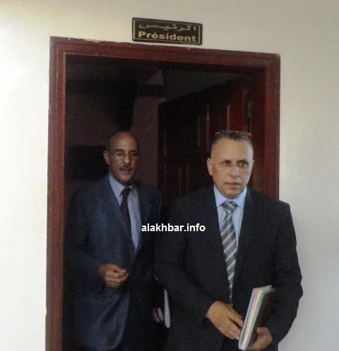 الرئيس الدوري للمنتدى أحمد سالم ولد بوحبيني ورئيس حزب اللقاء محفوظ و