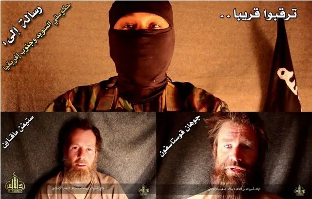 صورة الرهينتين السويدي والجنوب الإفريقي وفي الصورة العلوية أحد مقات