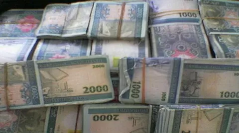 طوابير أمام محصليات الضرائب في نواكشوط