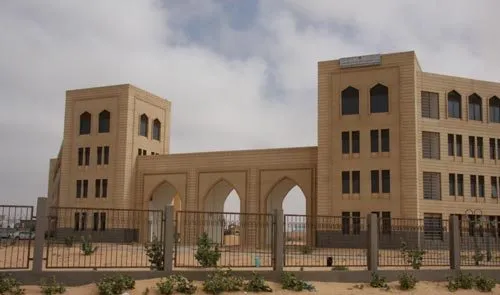 وزراء ورجال أعمال يتوجهون إلى الإمارات
