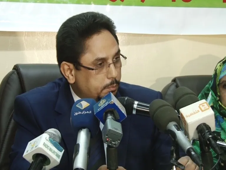 الناطق باسم الحكومة يرفض الرد على سؤال حول "لكويره"