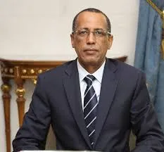 وزير التجهيز والنقل محمد ولد خونه غادر انواكشوط مساء الأربعاء متوجه?