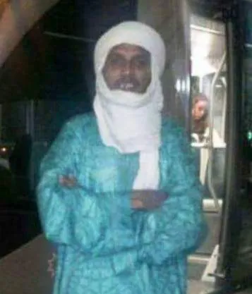 المدون والناشط السياسي مولود هموش