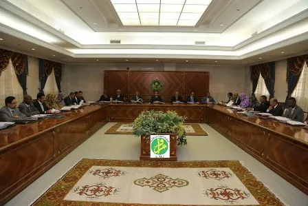 انعقاد اجتماع الحكومة بعيد وصول الرئيس